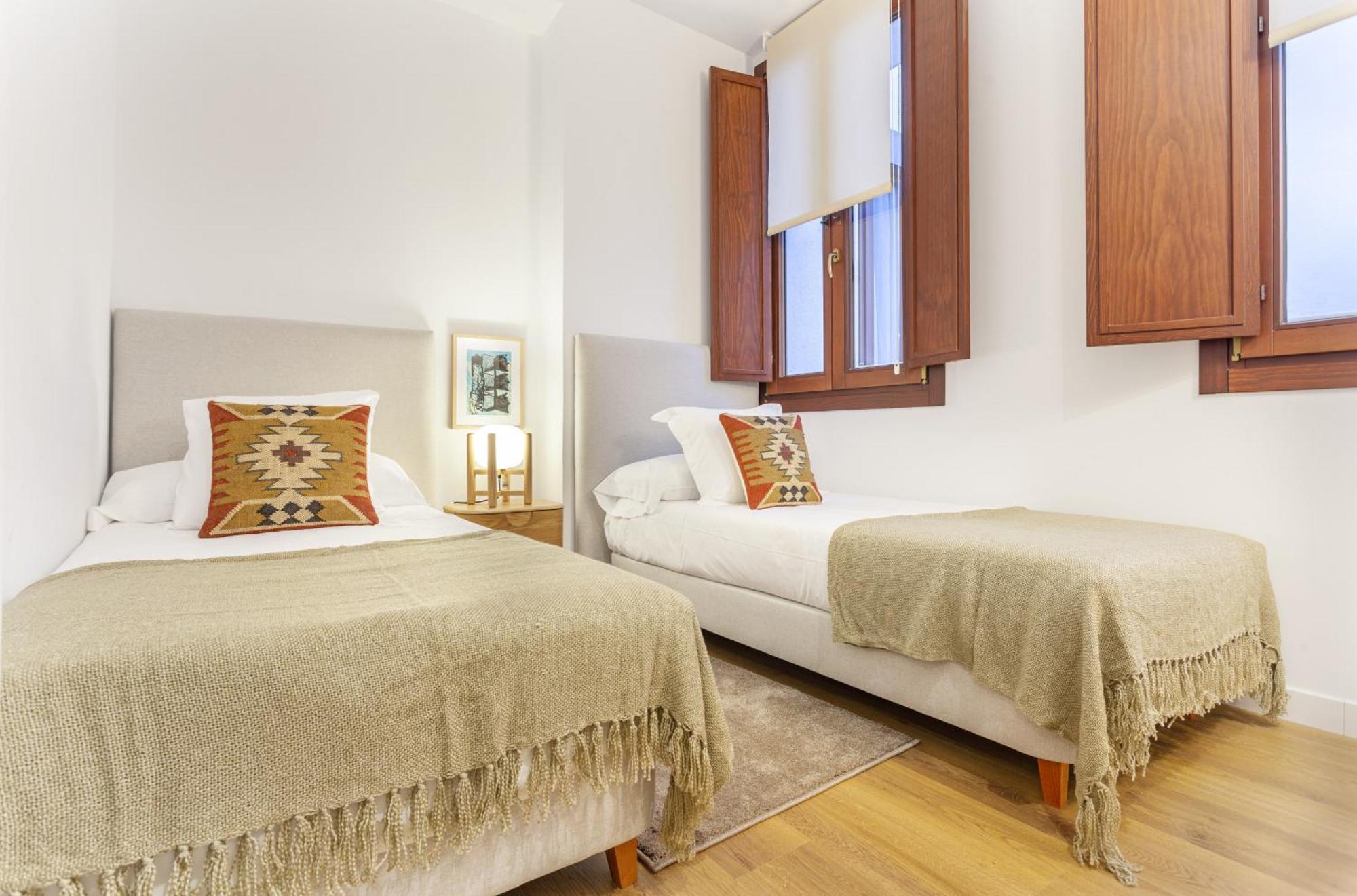 Cibeles Luxe In Madrid Apartment Ngoại thất bức ảnh